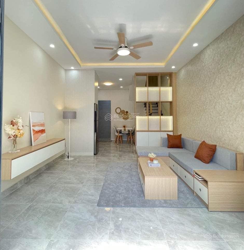 Bán nhà mới 100%, 4x10m, giá 1,7 tỷ, quận bình tân