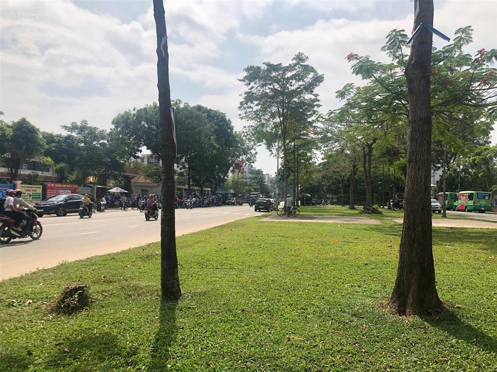 Bán đất thổ cư gần 300m2, mt đường phan văn đối, hóc môn