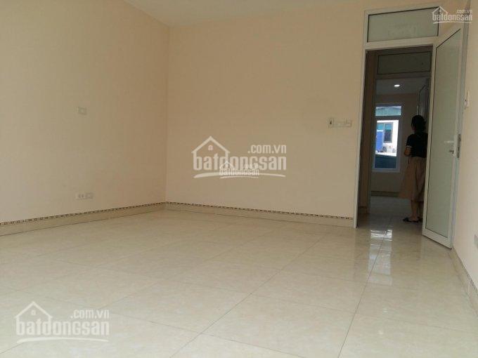 Cho thuê biệt thự vườn đào lô góc 250m2 xây 4 tầng  mặt phố võ chí công  lạc long quân