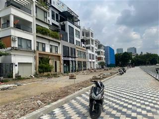 Nhà mặt phố đường nguyễn văn huyên  xuân tảo cho thuê 150m2, 6 tầng, thông sàn, thang máy chuẩn vp