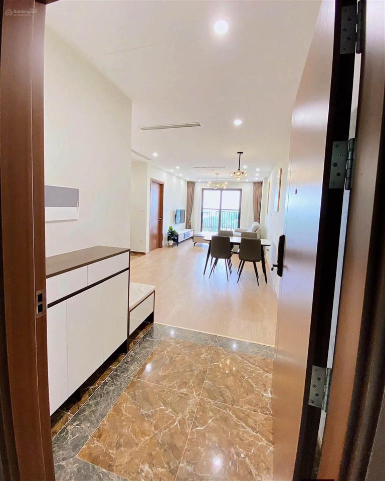 Cho thuê căn hộ 50m2 toà flc 18 phạm hùng giá 12 triệu