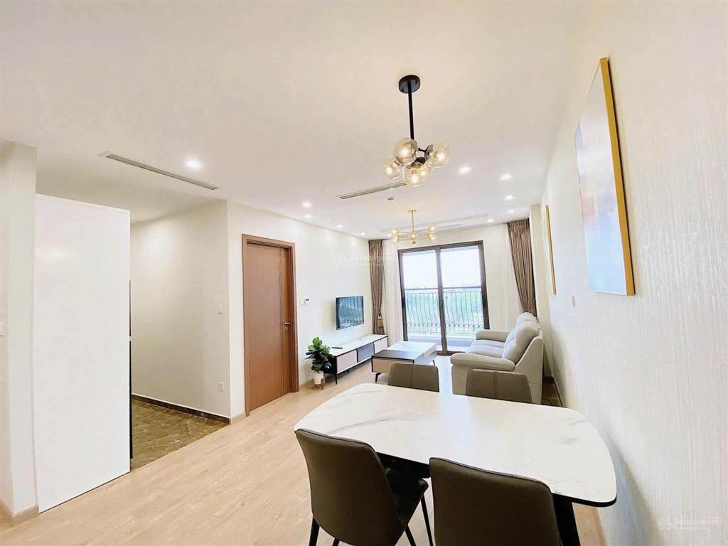 Cho thuê căn hộ 50m2 toà flc 18 phạm hùng giá 12 triệu