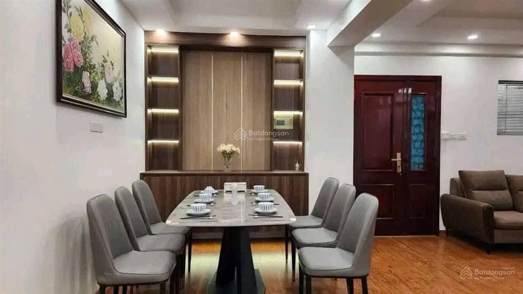 Căn hộ 83m2 kđt mỹ đình 2 đường lê đức thọ giá 6.75 tỷ
