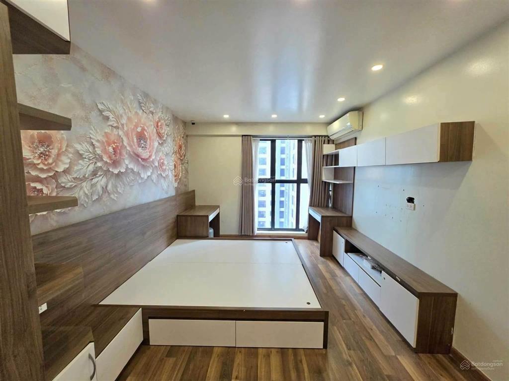 Căn hộ 100m2 goldmark 136 hồ tùng mậu, giá 7,2 tỷ