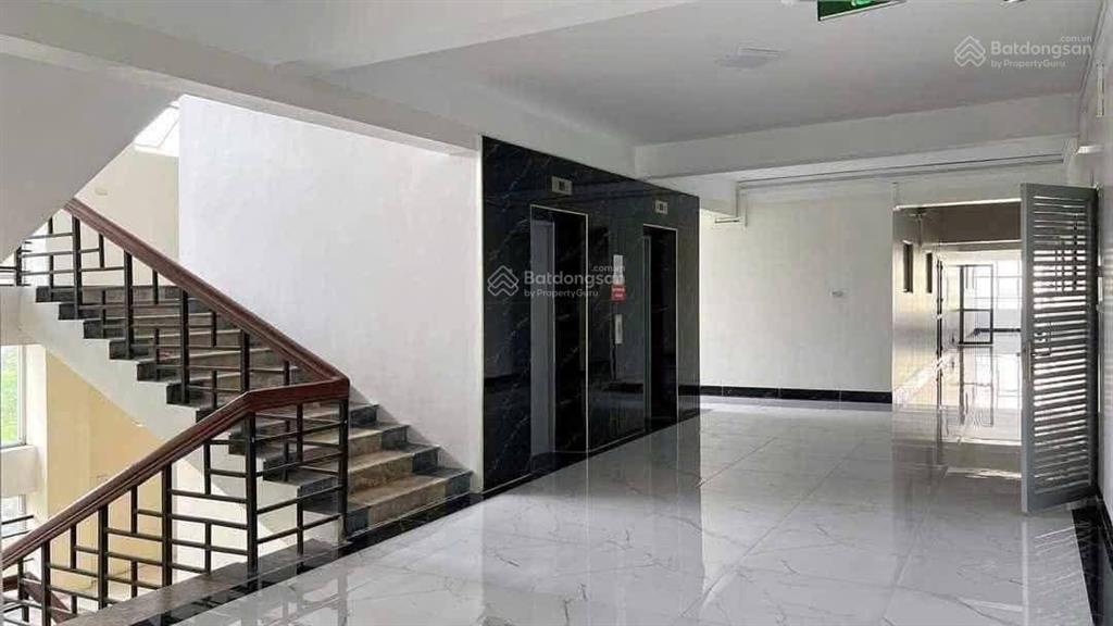 Căn hộ 83m2 khu đô thị mỹ đình 2 lê đức thọ giá 5,8 tỷ