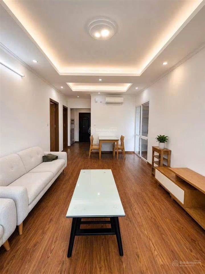 Cho thuê căn hộ 160m2 flc lê đức thọ giá 13,5 triệu