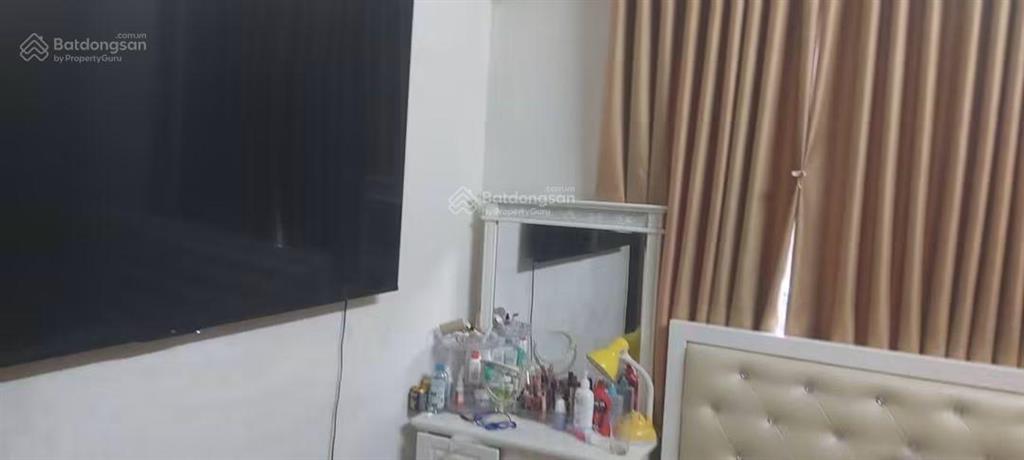 Cho thuê căn hộ 70m2 phố nguyễn hoàng giá 9 triệu
