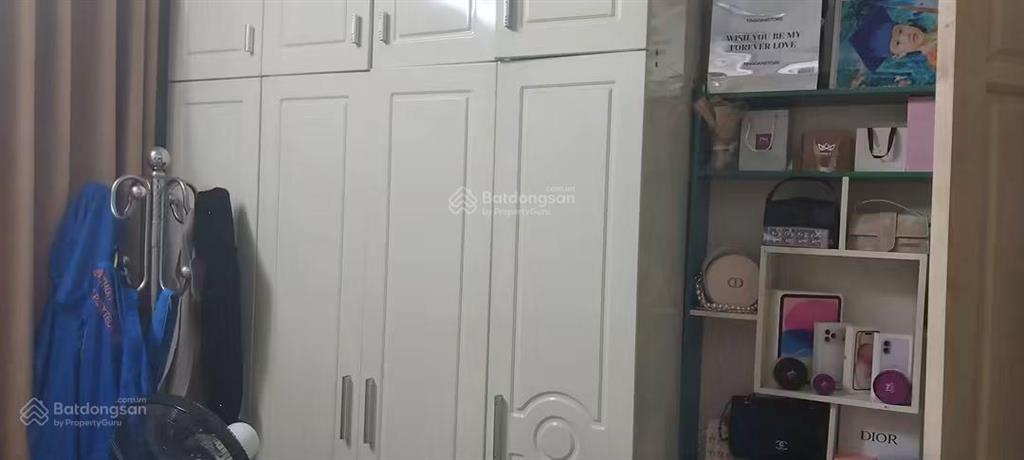 Cho thuê căn hộ 70m2 phố nguyễn hoàng giá 9 triệu
