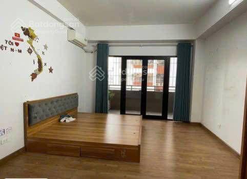 Cho thuê căn hộ 130m2 kđt mỹ đình 1 giá 12 triệu