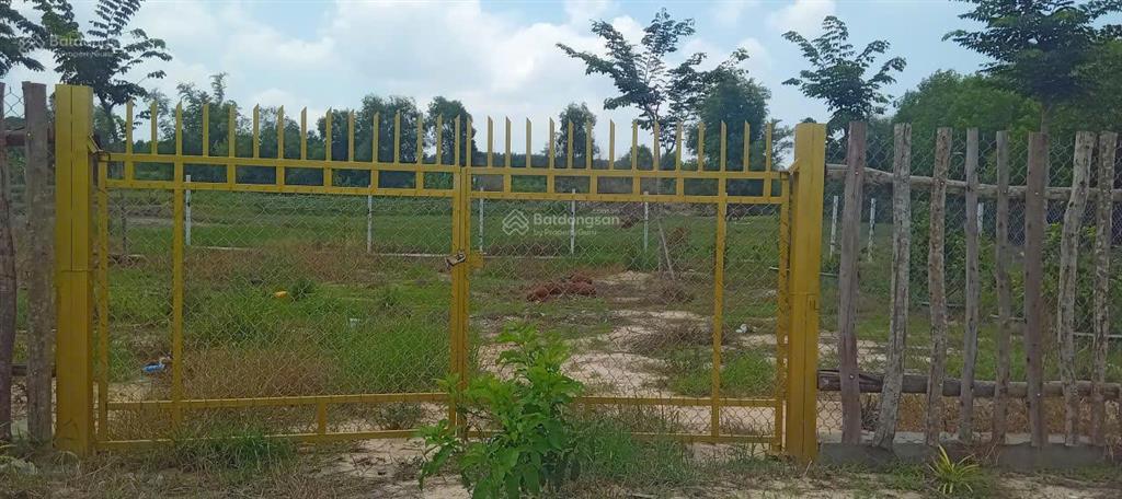 Bán đất vườn mặt tiền be tông rộng, giá đầu tư