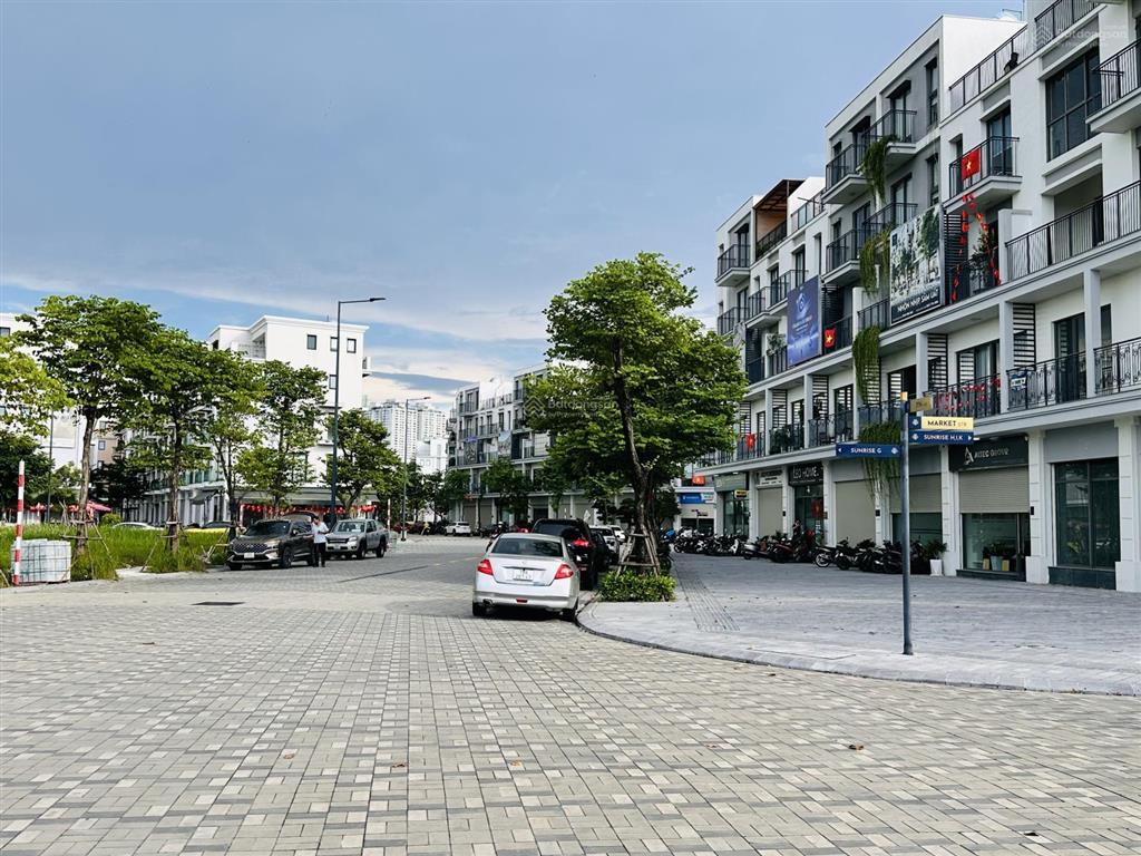 Chính chủ cho thuê biệt thự để ở full đồ giá 45tr các bạn có nhu cầu  trực tiếp tôi