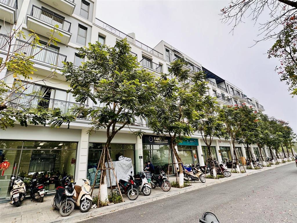 Tôi chính chủ cần cho thuê t25 full đồ giá 22 triệu. xin vui lòng  để biết thêm thông tin