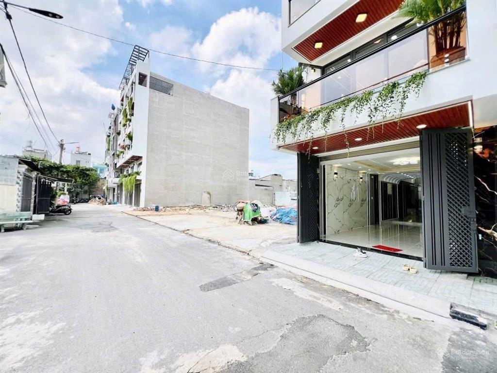 Căn nhà phố sổ hồng full nội thất có thang máy p tân chánh hiệp cần bán