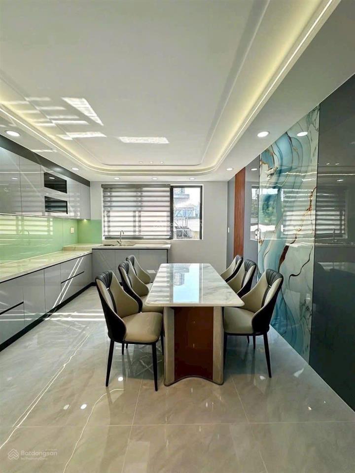 Căn nhà phố sổ hồng full nội thất có thang máy p tân chánh hiệp cần bán