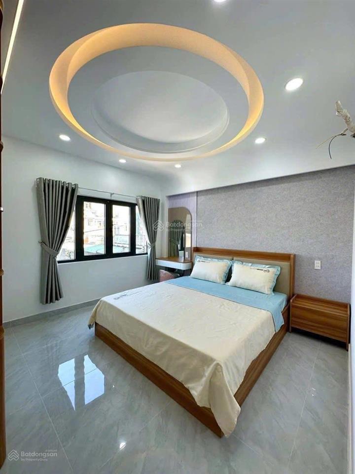 Căn nhà phố sổ hồng full nội thất có thang máy p tân chánh hiệp cần bán