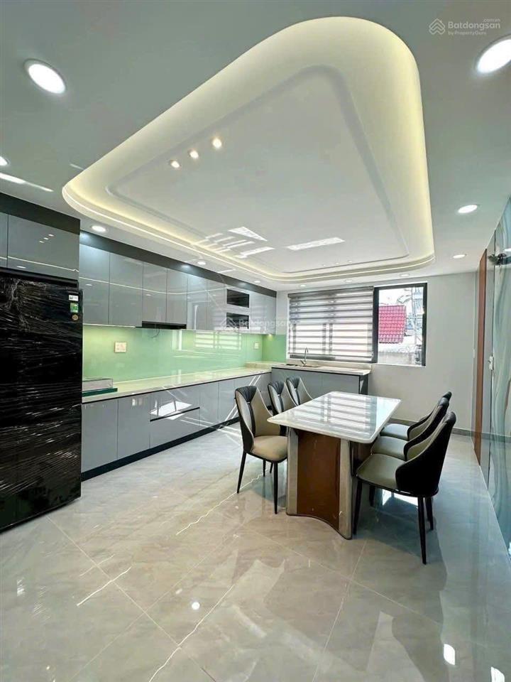 Căn nhà phố sổ hồng full nội thất có thang máy p tân chánh hiệp cần bán