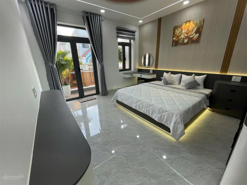 Nhà phố p an phú đông full nội thất cao cấp cần bán trước tết