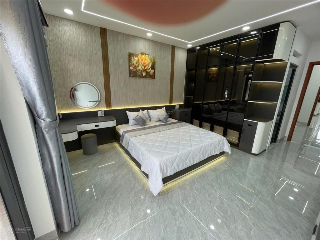 Nhà phố p an phú đông full nội thất cao cấp cần bán trước tết