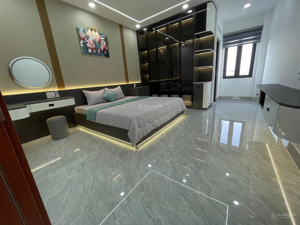 Nhà phố p an phú đông full nội thất cao cấp cần bán trước tết