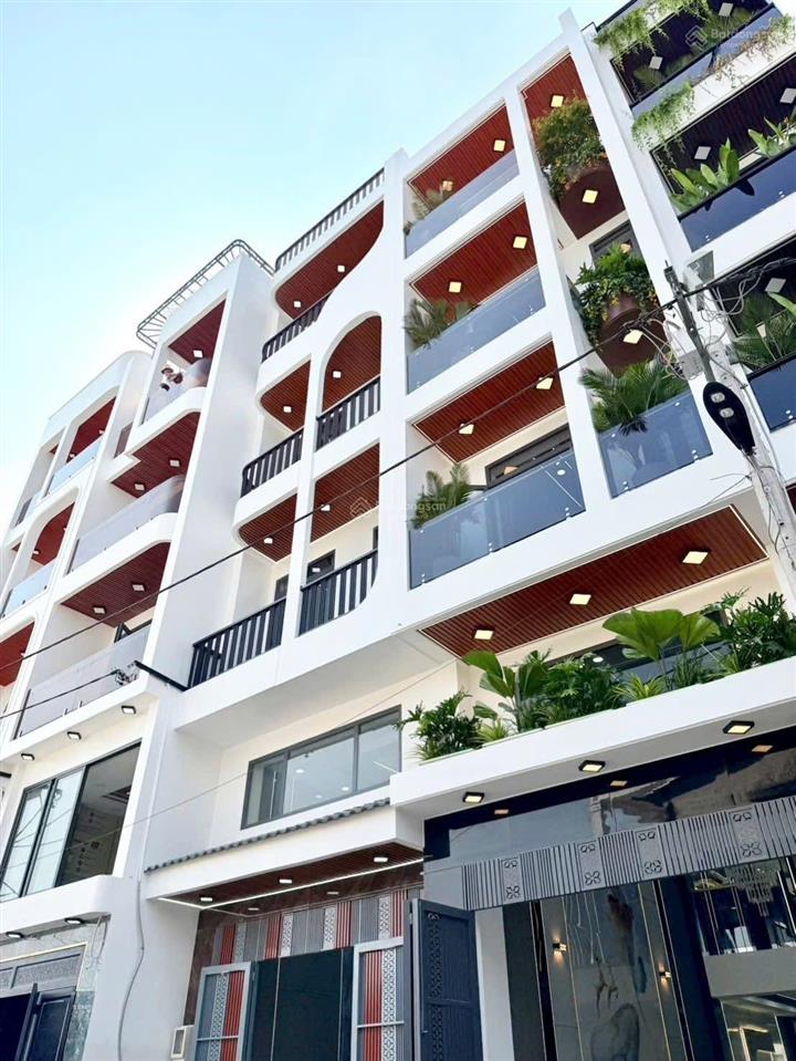 Nhà phố mới hoàn thiện có thang máy full nội thất p. thới an, bán gấp