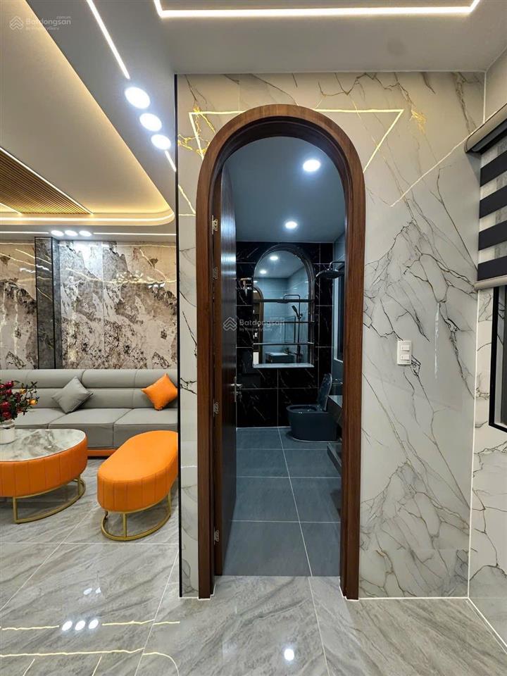 Nhà phố mới hoàn thiện full nội thất đường dương thị mười q12 cần bán