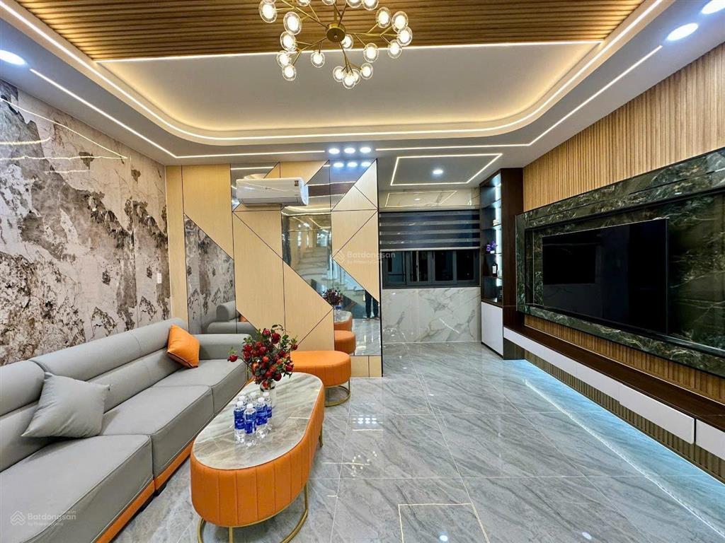 Nhà phố mới hoàn thiện full nội thất đường dương thị mười q12 cần bán