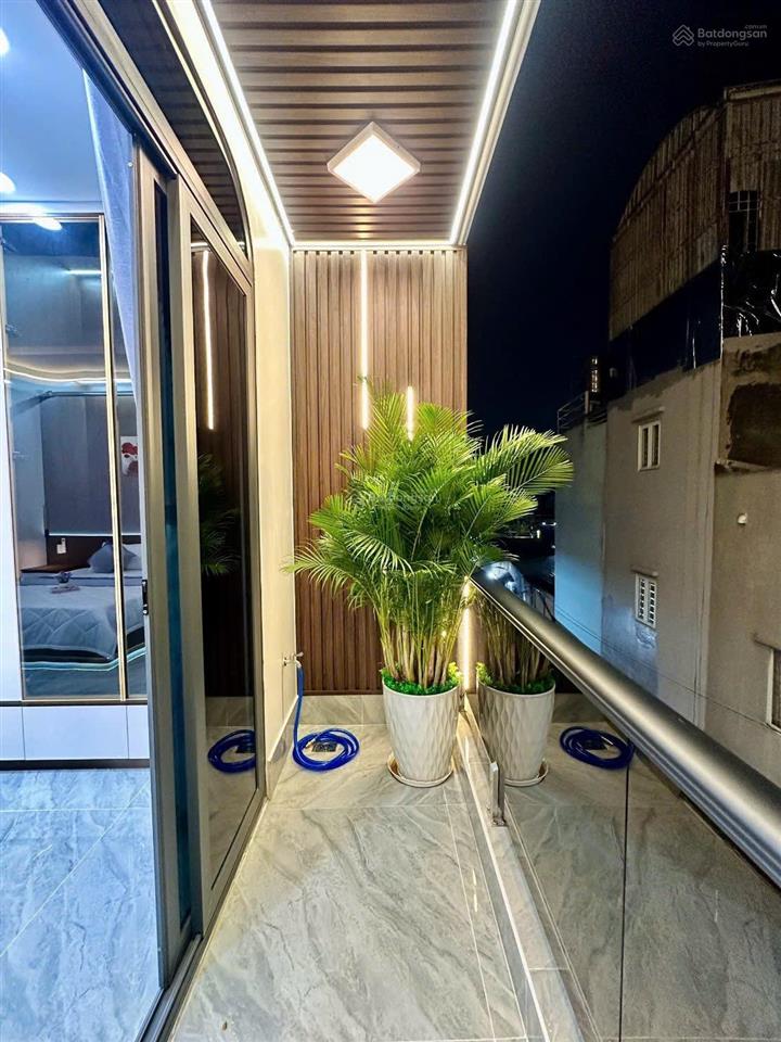 Nhà phố mới hoàn thiện full nội thất đường dương thị mười q12 cần bán