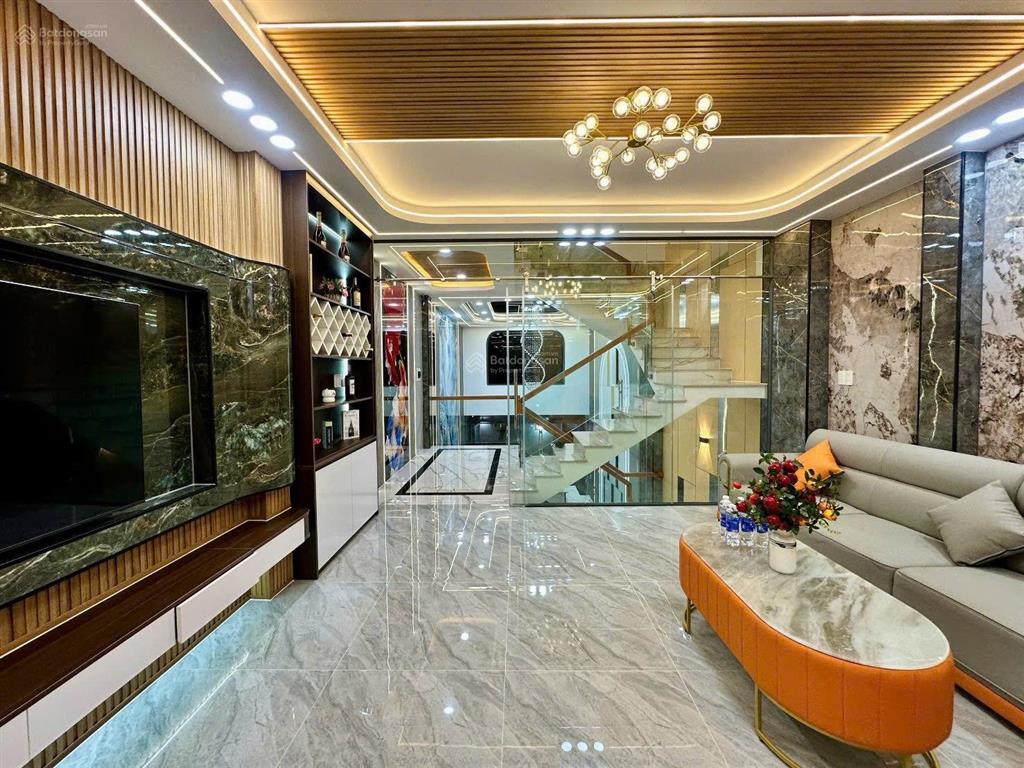 Nhà phố mới hoàn thiện full nội thất đường dương thị mười q12 cần bán