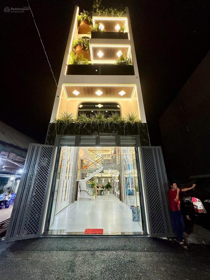 Nhà phố mới hoàn thiện full nội thất đường dương thị mười q12 cần bán