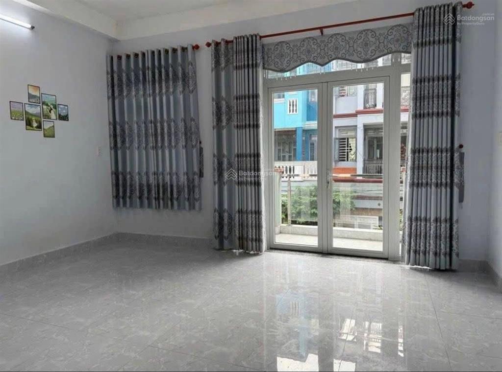 Nhà phố khu tiện ích hiệp thành city q2 cần bán gấp