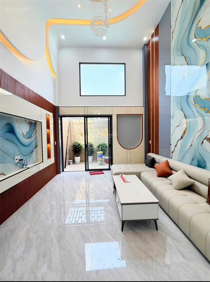 Nhà phố 4 lầu có thang máy full nội thất đã hoàn công p trung mỹ tây q12 cần bán