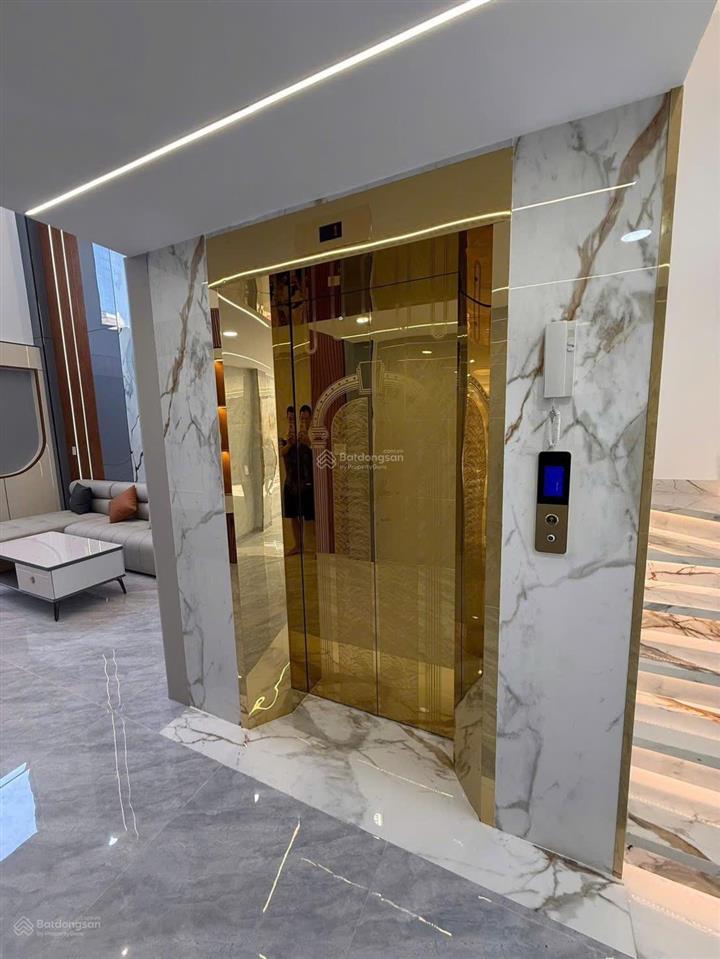 Nhà phố 4 lầu có thang máy full nội thất đã hoàn công p trung mỹ tây q12 cần bán