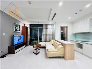 Bán căn hộ vinhomes central park diện tích lớn rộng rãi tầng cao thoáng mát.