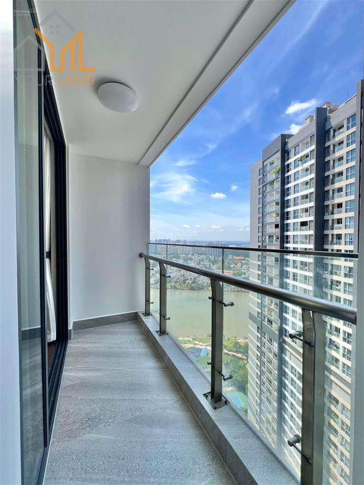 Bán 2pn 2 ban công vinhomes central park xéo sông