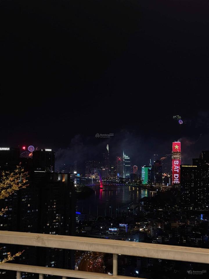Bán gấp căn 2pn vinhomes central park giá tốt view đẹp