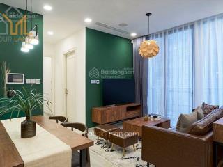 Đang trống căn vinhomes golden river 2pn cho thuê