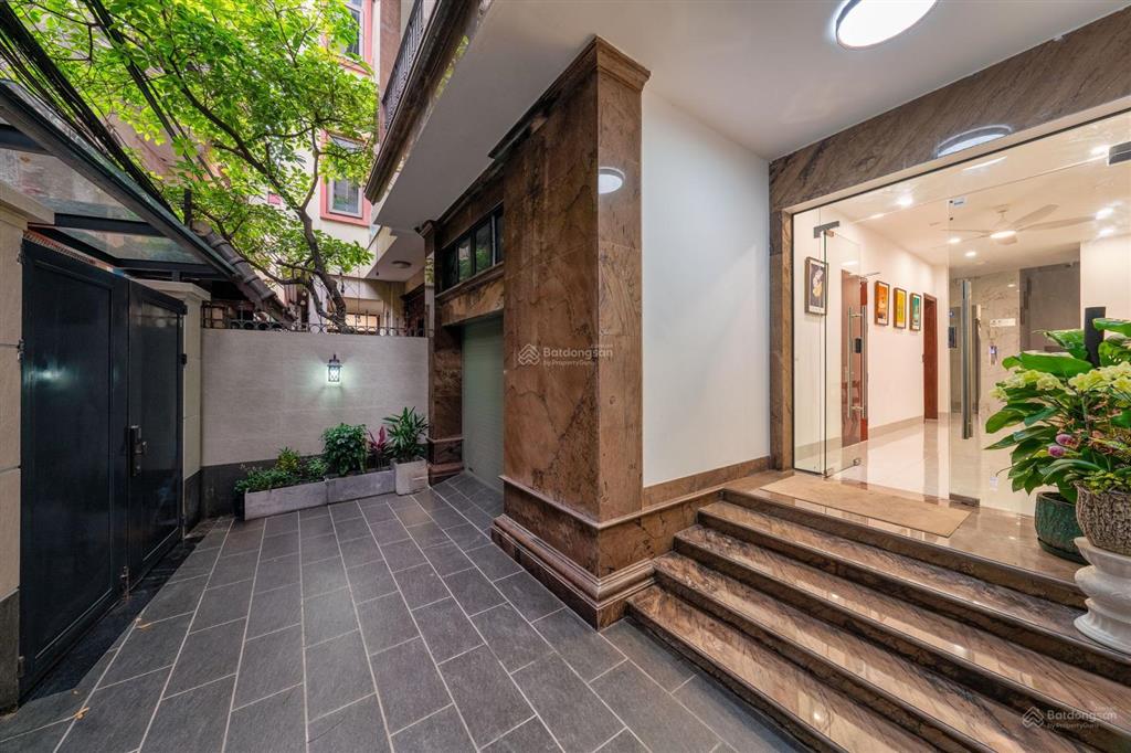 Cho thuê chdv 2pn, 2wc, 70m2 tại 26 ngõ 477 kim mã, 21 triệu vnd, đẹp, nhiều tiện ích