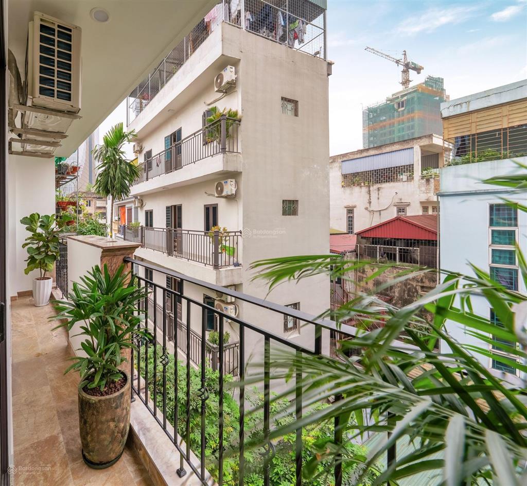 Cho thuê chdv 2pn, 2wc, 70m2 tại 26 ngõ 477 kim mã, 21 triệu vnd, đẹp, nhiều tiện ích