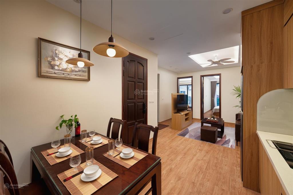 Cho thuê chdv 2pn, 2wc, 70m2 tại 26 ngõ 477 kim mã, 21 triệu vnd, đẹp, nhiều tiện ích