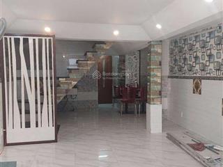 3 máy lạnh gần nhà ga t3  etown  3 tầng sân thượng gồm 3pn3wc