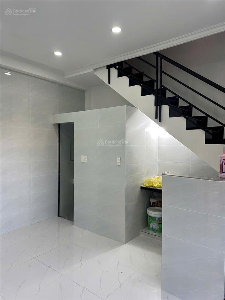 2,85 tỷ giảm mạnh nhà mới căn góc đường d9  lưu chí hiếu  phường tây thạnh