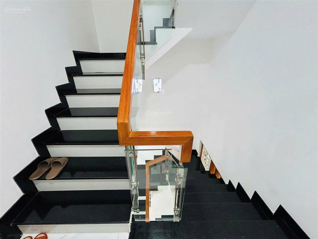 Full nội thất  siêu phẩm khu vip tây lân bình tân giá chỉ 7 tỷ 5 (còn thương lượng)