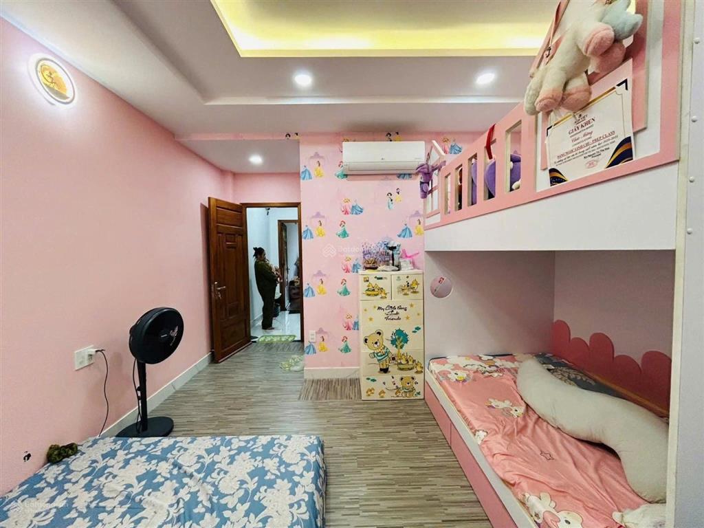Full nội thất  siêu phẩm khu vip tây lân bình tân giá chỉ 7 tỷ 5 (còn thương lượng)
