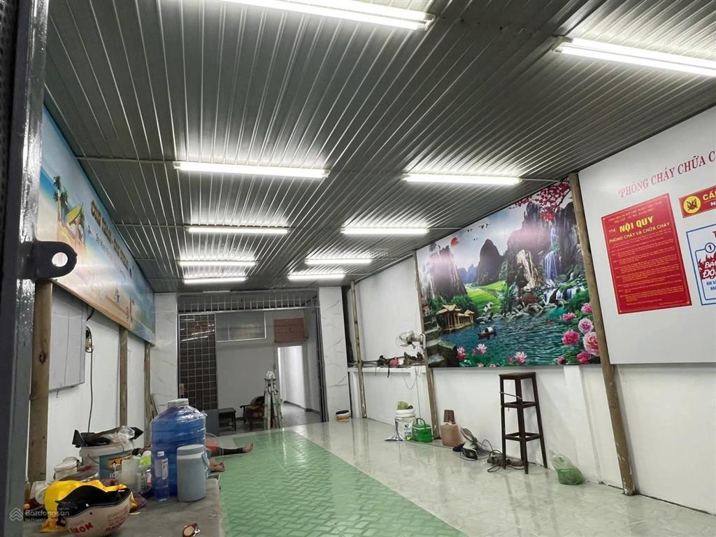 Hẻm xe hơi  4,5*30m dương đức hiền giáp tân bình