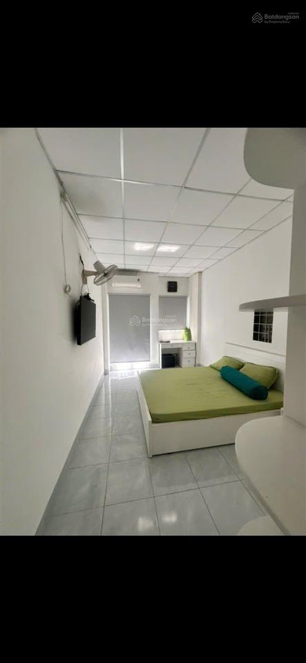 Full nội thất 3pn  3wc, kế bên đh công thương  aeon  sân bay  etown