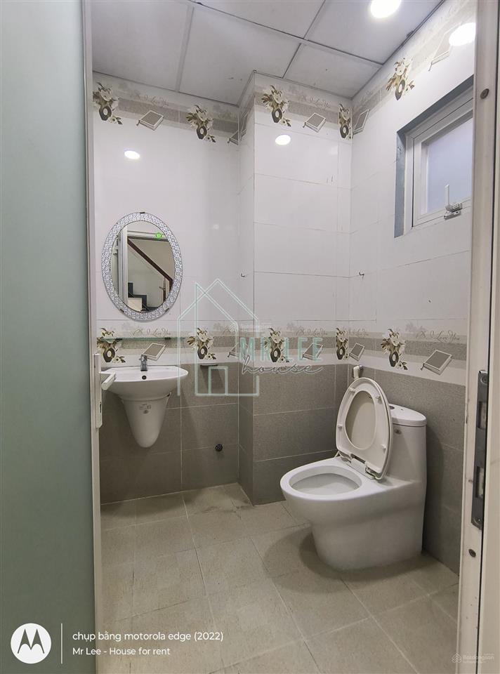 Mặt tiền đường tây thạnh gần sân bay  aeon 6 tầng có thang máy  pccc đầy đủ