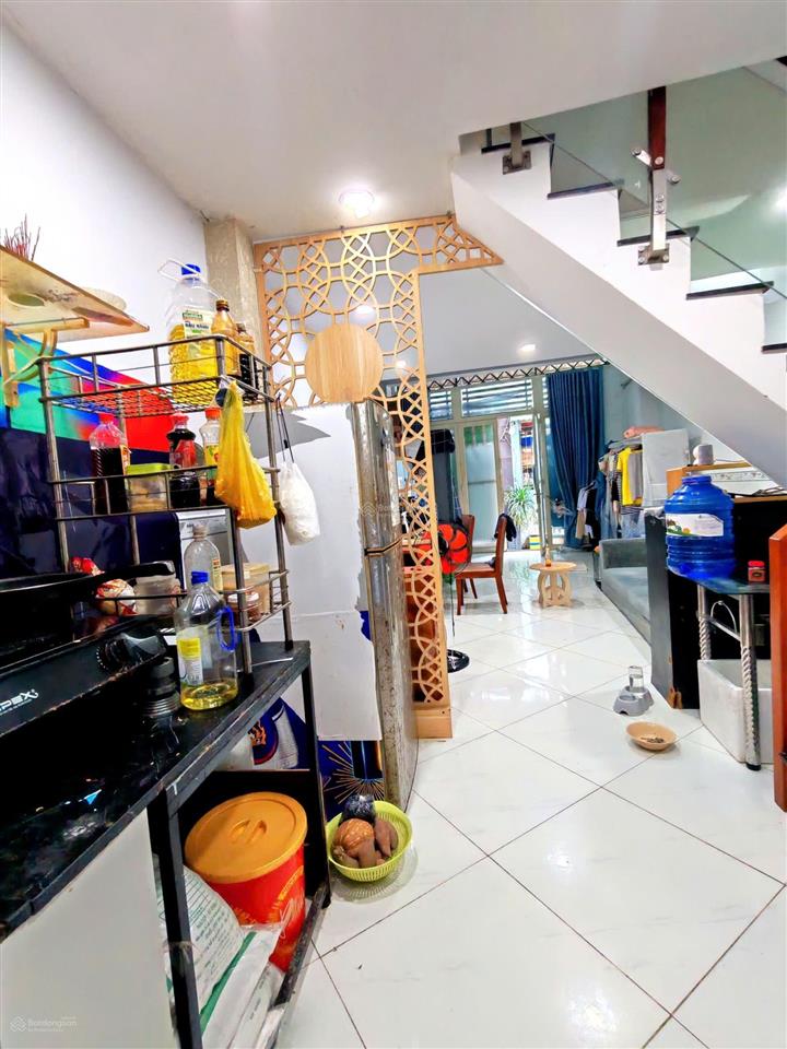 Bán nhà gần mặt tiền đường  aeon tân phú 4*9m giá thương lượng