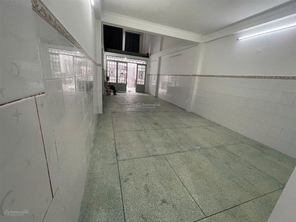 Cho thuê nhà mặt tiền khu bàn cờ tây thạnh  3 tầng 6pn  4wc gần aeon và sân bay