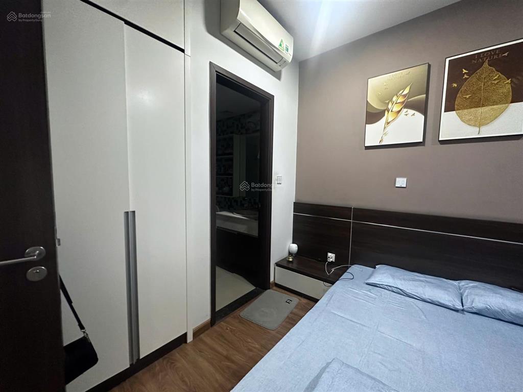 Cần bán gấp căn hộ 2pn +1 tòa the zen, trục đẹp tầng đẹp view bể bơi thoáng mát
