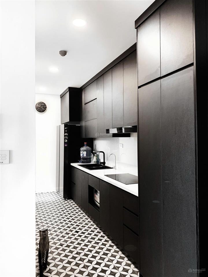 Cần bán căn hộ chung cư 123.6m2 sân vườn view biệt thự tòa zen a kđt gamuda gardens